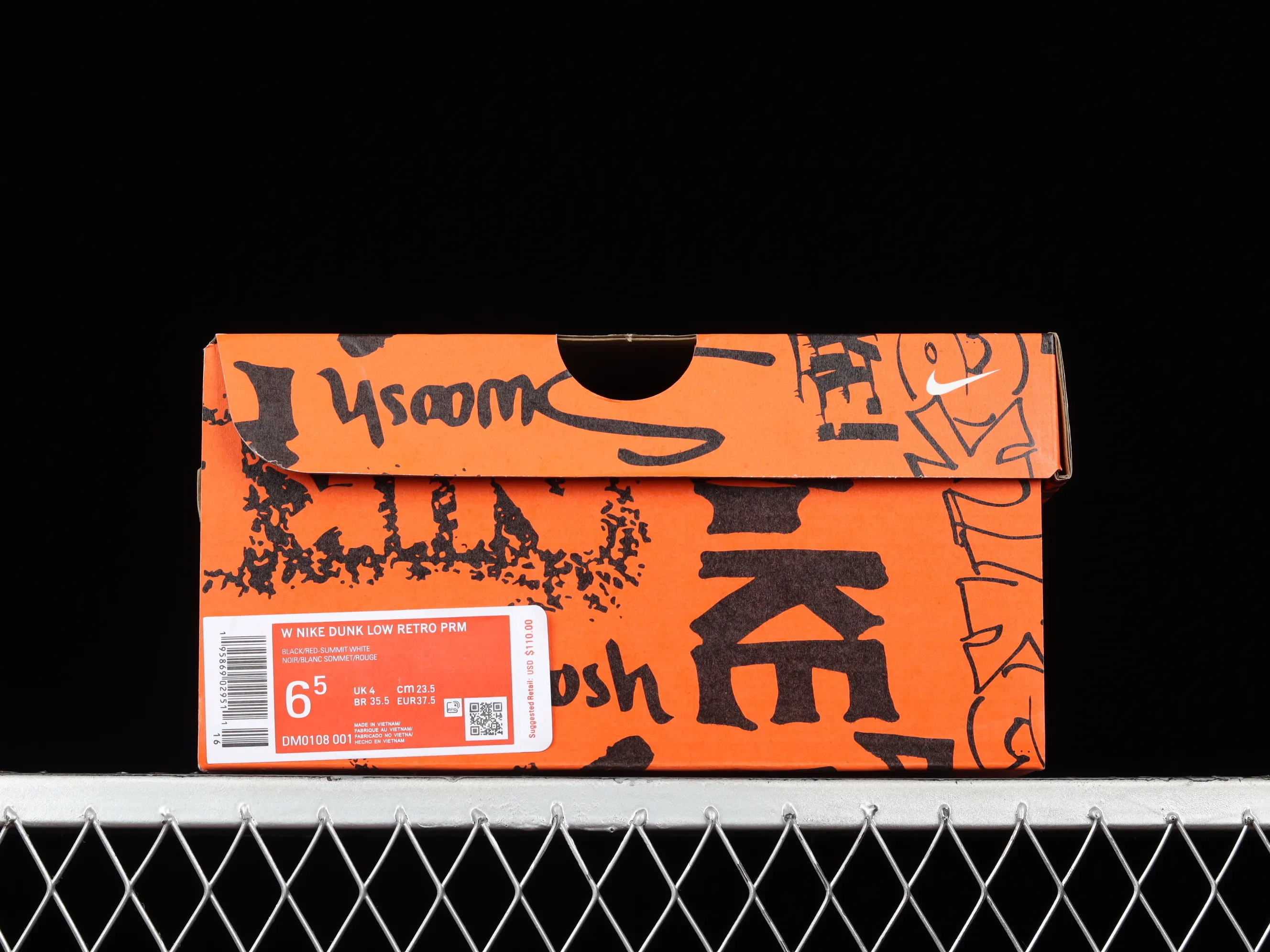 All Categories Nk SB Dunk Series Nk SB Dunk Low Low-top sneakers Pure original version Nk Dunk Low "Graffiti" Street tie-dye graffiti SB low-top sports casual sneakers DM0108-001